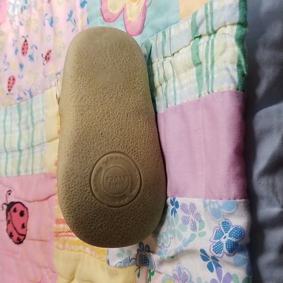 Livie & Luca Gold Metallic Leather Pio Pio Mary Jane with Purple Bird Size 7 - Picture 5 of 8